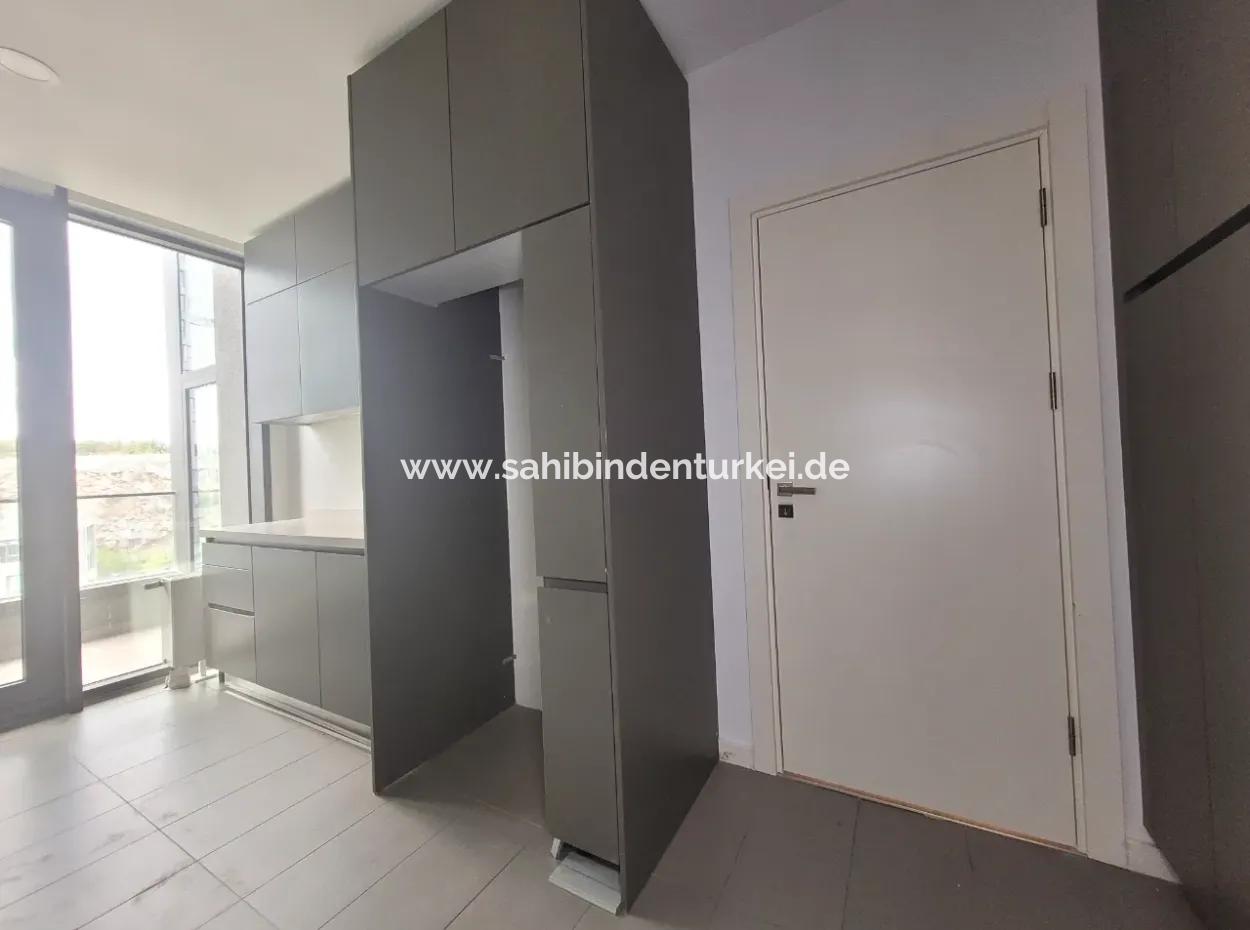 5,5+1  Maisonette-Wohnung Im 5. Stock Mit Blick Auf Die Landschaft Zum Verkauf Im İncek Loft-Komplex