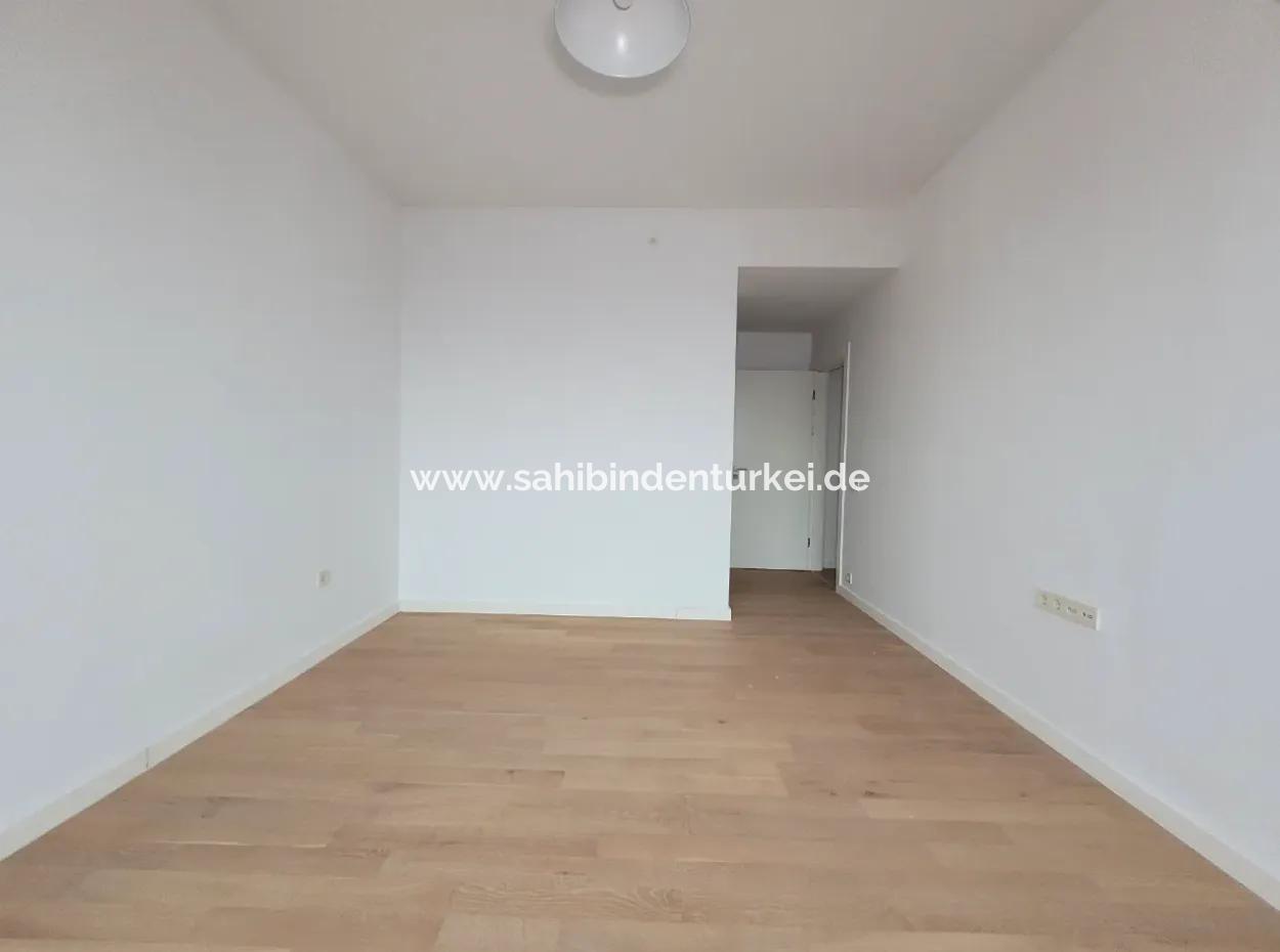 İncek Loft Zu Vermieten 2+1 85 M² 4. Stock Mogan Fassade Wohnung