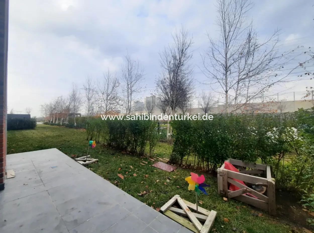 110 M2 2+1 Villa Zu Verkaufen In Beytepe İncek Bulvar Loft Lage Gartengeschoss Mieterlose Wohnung