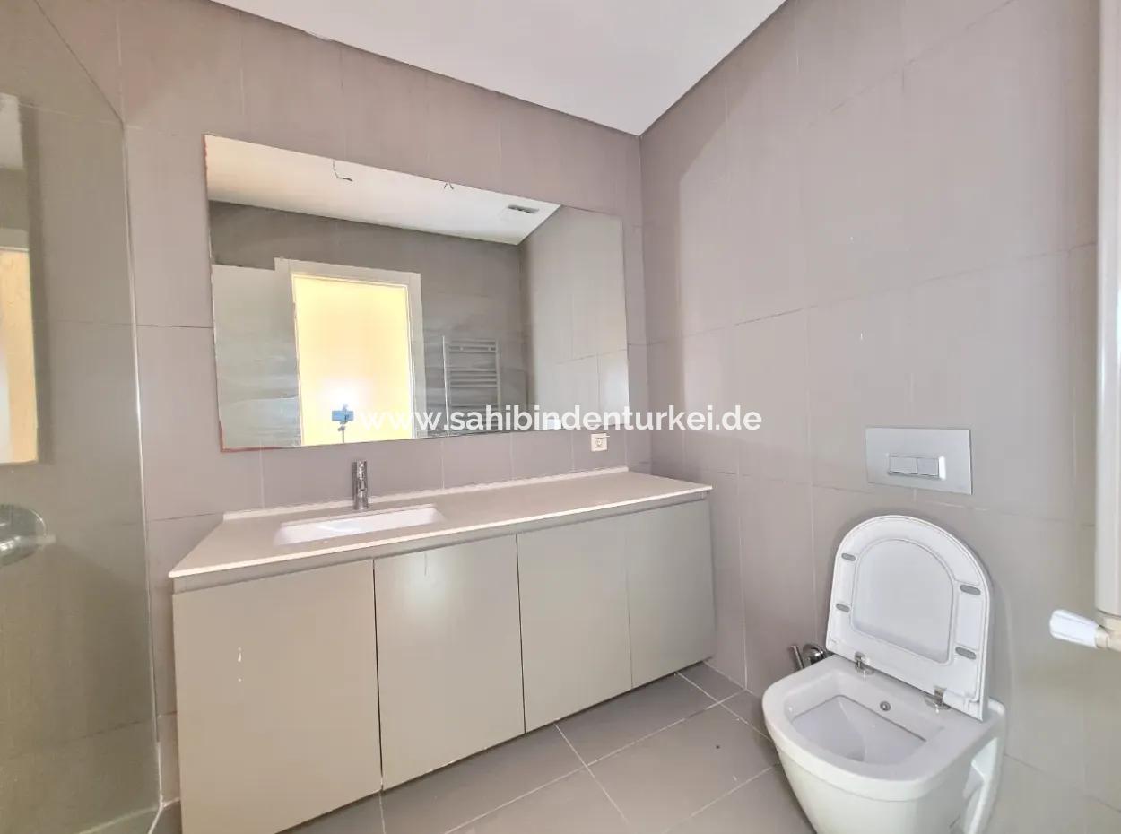 Mieterloses İncek Loft 3 1 Wohnung Im 4. Stock Mit Terrasse Zum Verkauf  In Gölbaşı / Ankara /Türkei