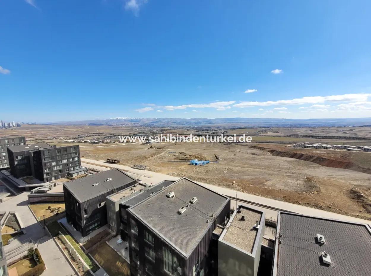 Leeres İncek Loft 1+1  Wohnung Im 11. Stock Mit Seeblick Zu Vermieten