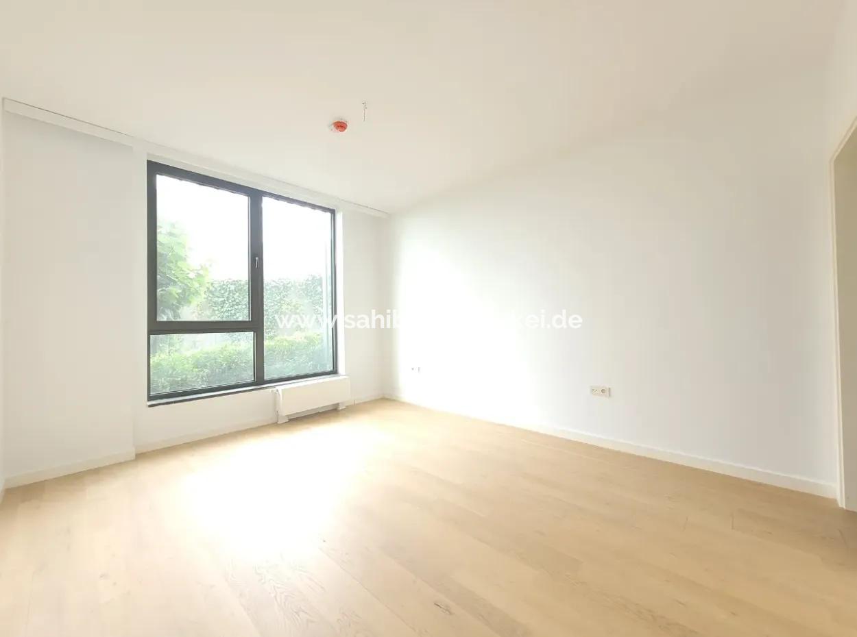 Leeres İncek Loft Zum Verkauf Terrasse 4+1 Blick Auf Mogan 146 M² Wohnung Im 1. Stock