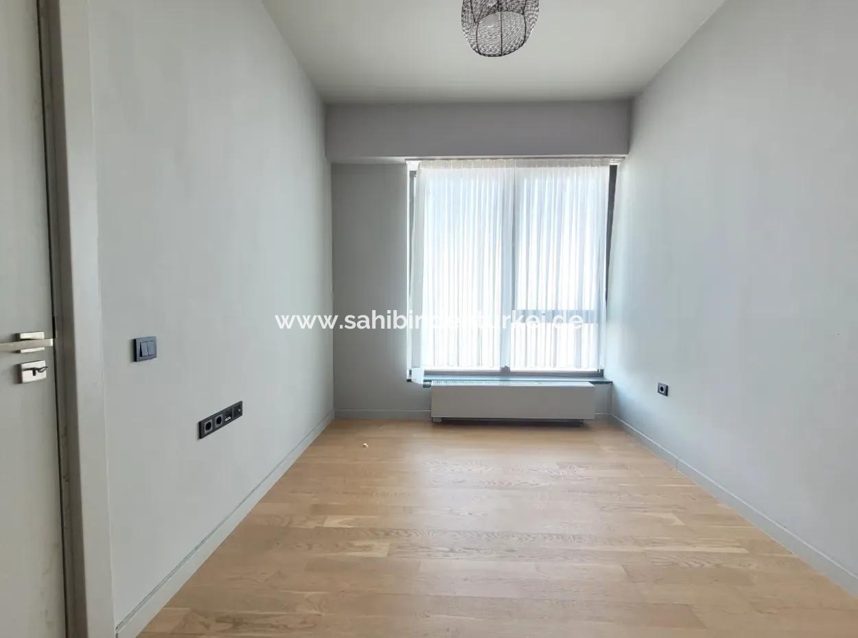 İncek Loft Zu Verkaufen 1+1 Wohnung Mit Stadtblick Im 8. Stock