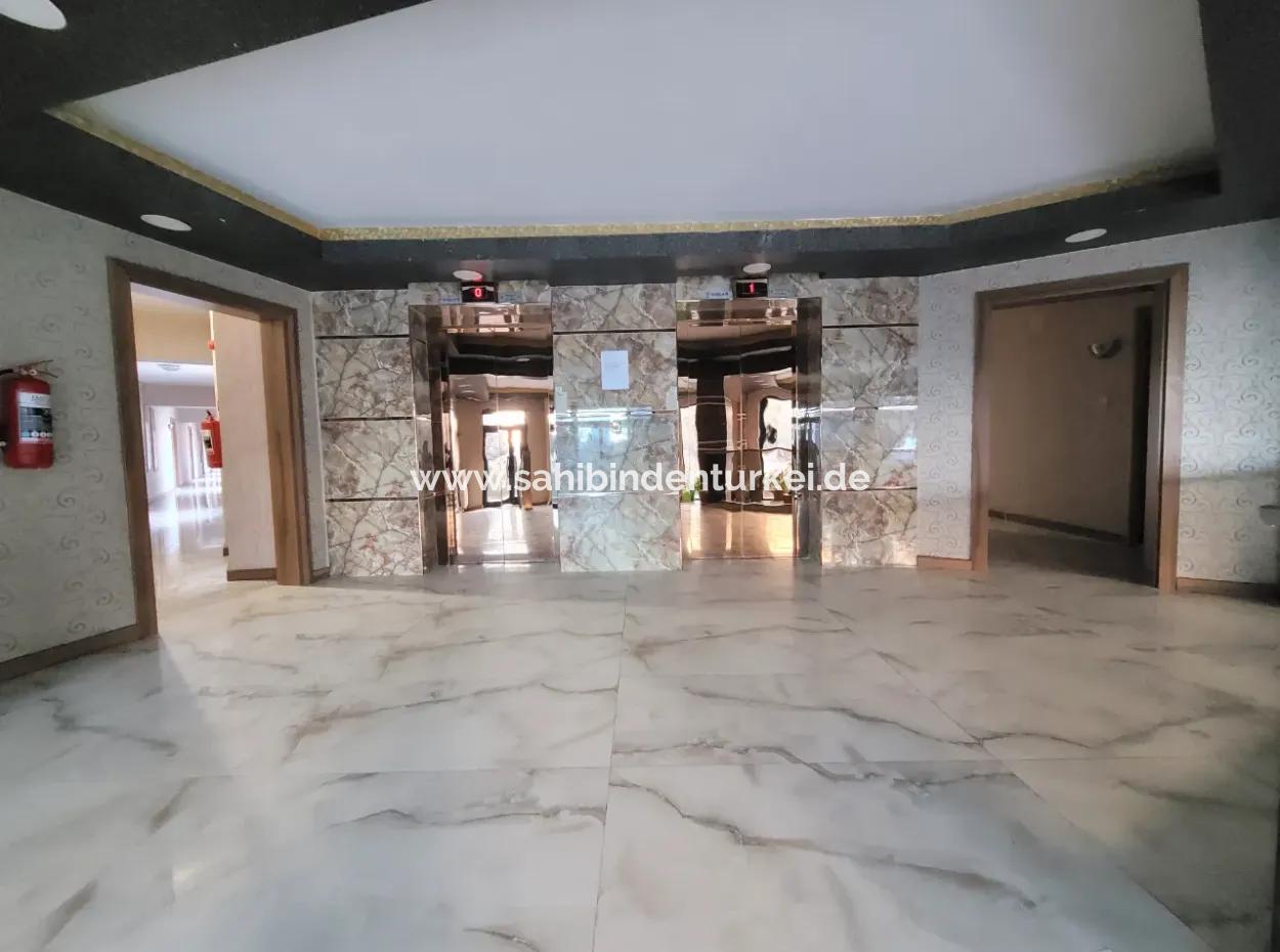 Leeres Einheitsgebäude In İncek Venus-Residenz Möbliert Zur Miete 1+1 Wohnung Büro Kızılcaşar Gölbaşı Ankara