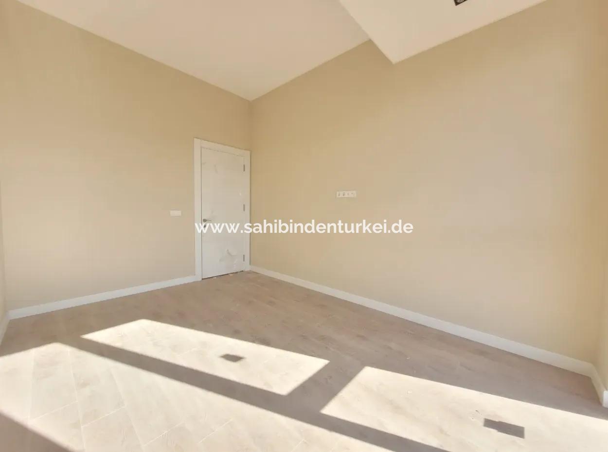 1+1 Wohnung Zum Verkauf Geeignet Für Null-Kredit, Geeignet Für Kirschhaus, Metu In Der Nähe Von Arbeiterblöcken, Stadtteil Çankaya Ankara