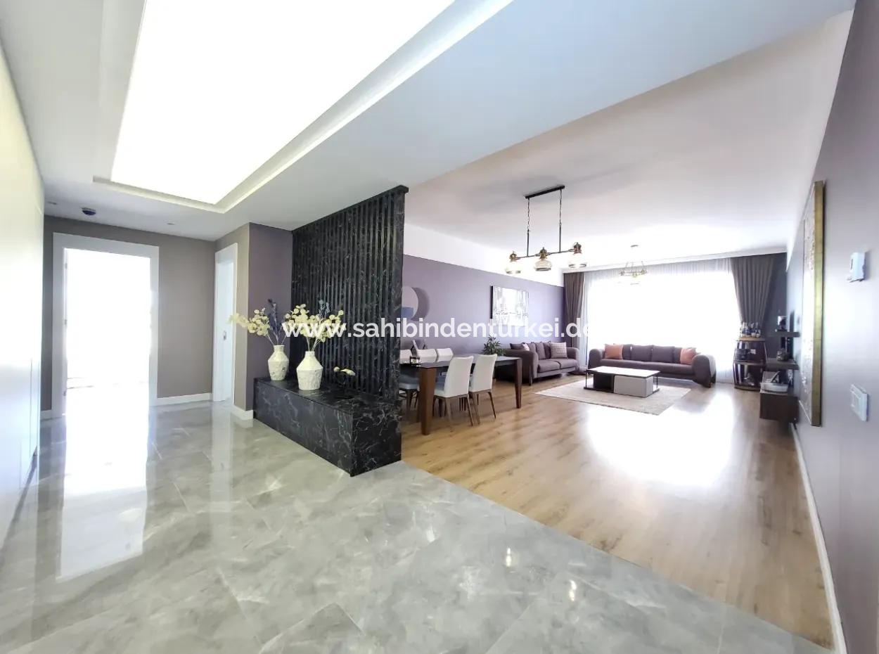 Taşpinar Mah. Faras Panora Luxuriös Gebaute Wohnung Zum Verkauf 4,5+1 Wohnung Im 7. Stock Gölbaşi Ankara