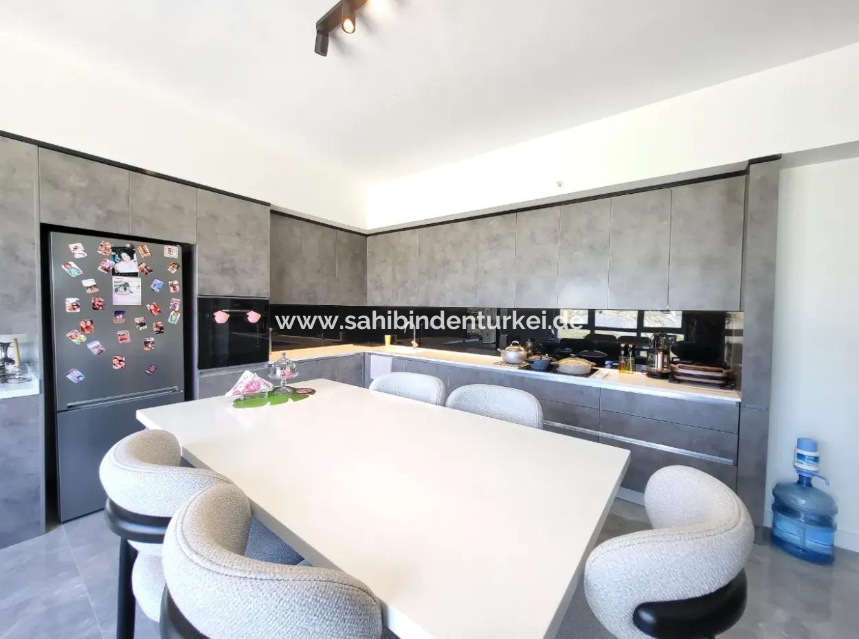 Taşpinar Mah. Faras Panora Luxuriös Gebaute Wohnung Zum Verkauf 4,5+1 Wohnung Im 7. Stock Gölbaşi Ankara