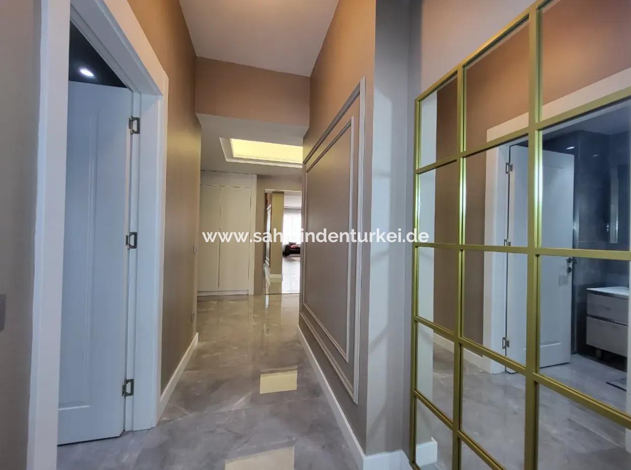 Taşpinar Mah. Faras Panora Luxuriös Gebaute Wohnung Zum Verkauf 4,5+1 Wohnung Im 7. Stock Gölbaşi Ankara