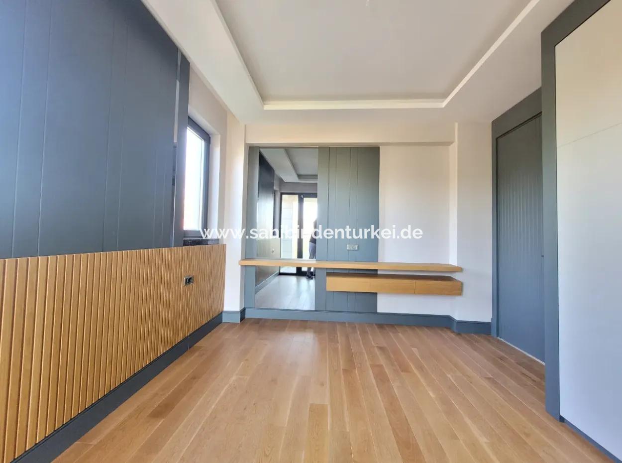 Luxus-Doppelhaus Zum Verkauf Auf Einem 730 M² Großen Grundstück In İncek 4+2 İncek Mahallesi, Gölbaşı, Ankara, Türkei