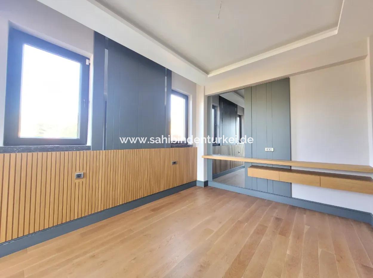 Luxus-Doppelhaus Zum Verkauf Auf Einem 730 M² Großen Grundstück In İncek 4+2 İncek Mahallesi, Gölbaşı, Ankara, Türkei