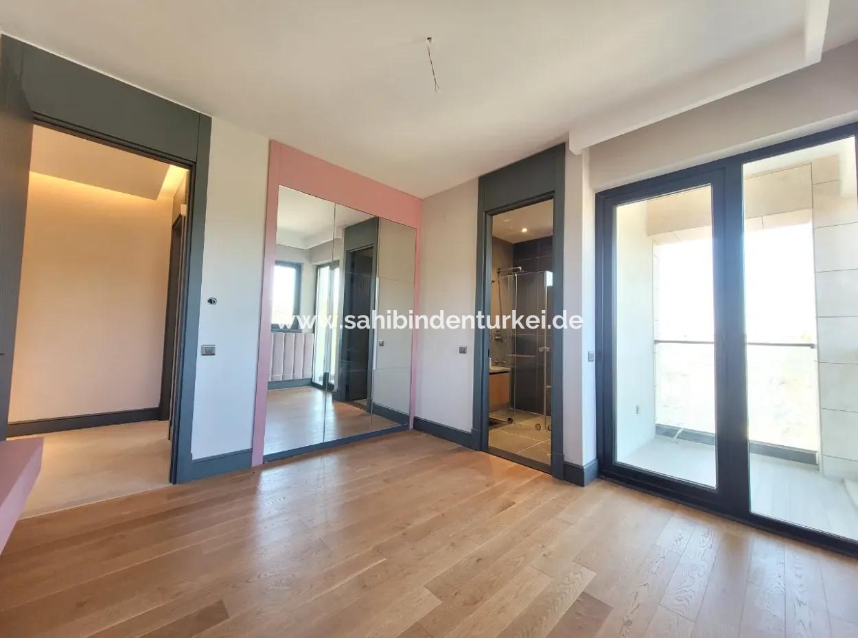 Luxus-Doppelhaus Zum Verkauf Auf Einem 730 M² Großen Grundstück In İncek 4+2 İncek Mahallesi, Gölbaşı, Ankara, Türkei
