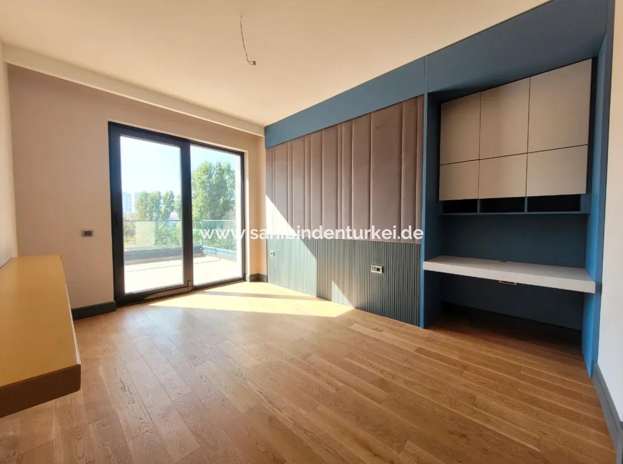 Luxus-Doppelhaus Zum Verkauf Auf Einem 730 M² Großen Grundstück In İncek 4+2 İncek Mahallesi, Gölbaşı, Ankara, Türkei