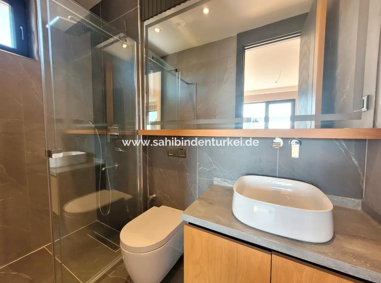 Luxus-Doppelhaus Zum Verkauf Auf Einem 730 M² Großen Grundstück In İncek 4+2 İncek Mahallesi, Gölbaşı, Ankara, Türkei