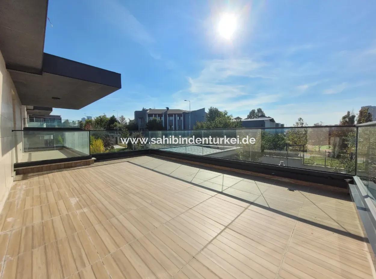 Luxus-Doppelhaus Zum Verkauf Auf Einem 730 M² Großen Grundstück In İncek 4+2 İncek Mahallesi, Gölbaşı, Ankara, Türkei