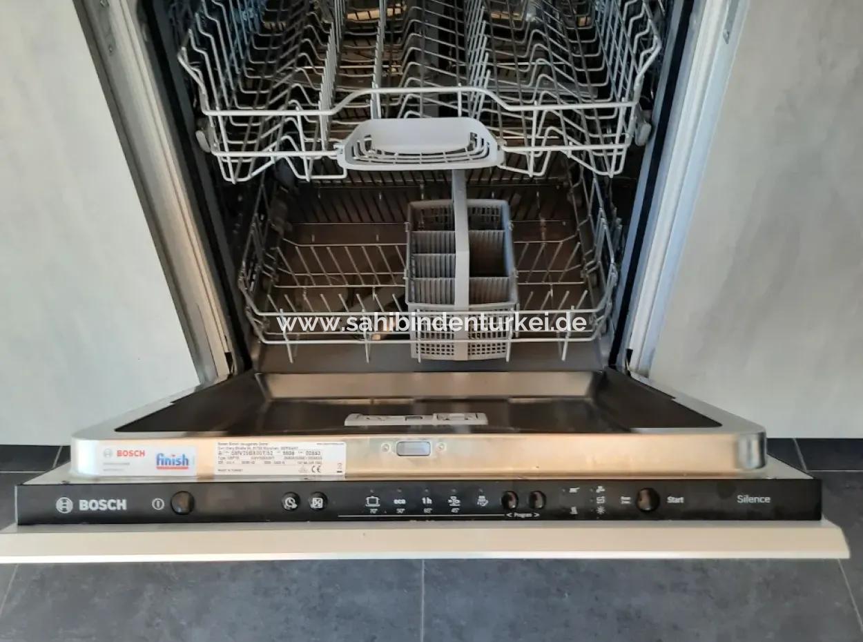 Zu Verkaufen In Beytepe İncek Bulvar Loft-Komplex 1+1 46 M² 2. Stock Südfront Mieterlose Wohnung