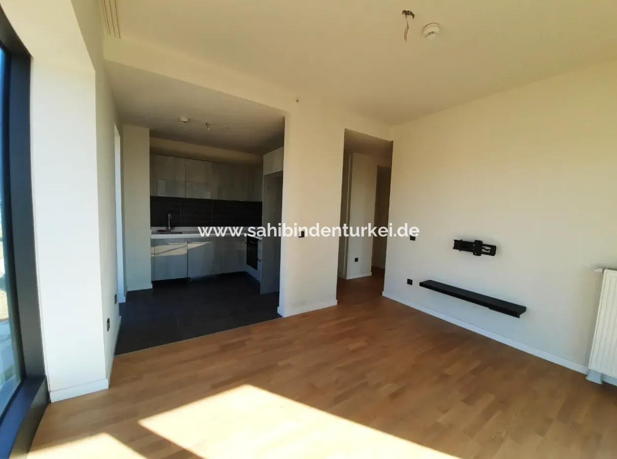 Zu Verkaufen In Beytepe İncek Bulvar Loft-Komplex 1+1 46 M² 2. Stock Südfront Mieterlose Wohnung