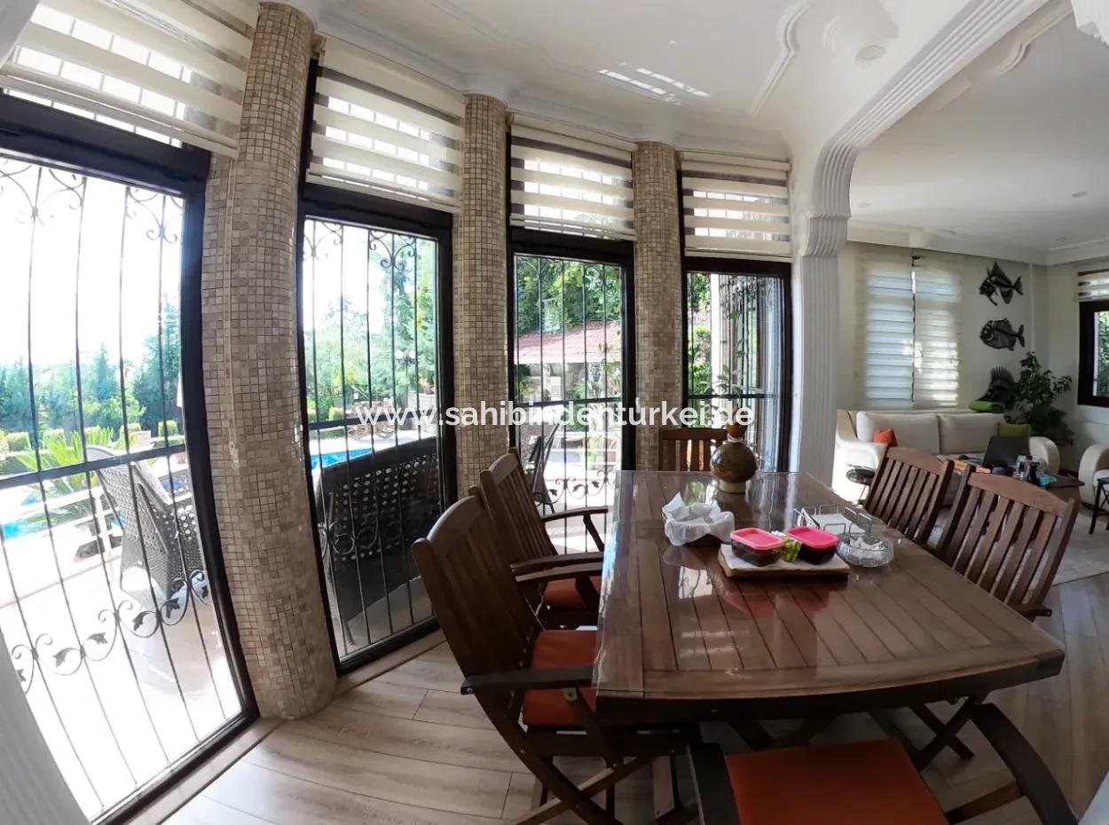 Luxusvilla Mit Pool In 1458 M² Grundstück Zum Verkauf In Köyceğiz , Muğla, Türkei