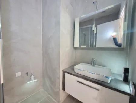 1+1 Wohnung Zum Verkauf Geeignet Für Null-Kredit, Geeignet Für Kirschhaus, Metu In Der Nähe Von Arbeiterblöcken, Stadtteil Çankaya Ankara