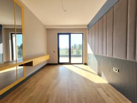 Luxus-Doppelhaus Zum Verkauf Auf Einem 730 M² Großen Grundstück In İncek 4+2 İncek Mahallesi, Gölbaşı, Ankara, Türkei