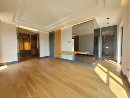 Luxus-Doppelhaus Zum Verkauf Auf Einem 730 M² Großen Grundstück In İncek 4+2 İncek Mahallesi, Gölbaşı, Ankara, Türkei