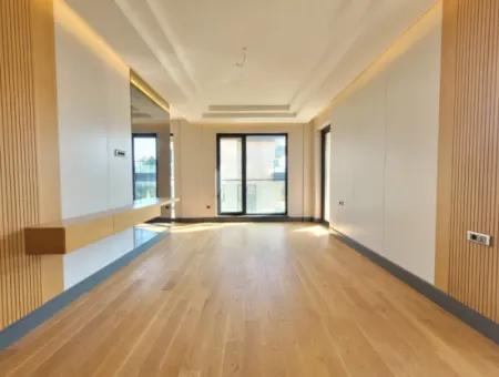 Luxus-Doppelhaus Zum Verkauf Auf Einem 730 M² Großen Grundstück In İncek 4+2 İncek Mahallesi, Gölbaşı, Ankara, Türkei