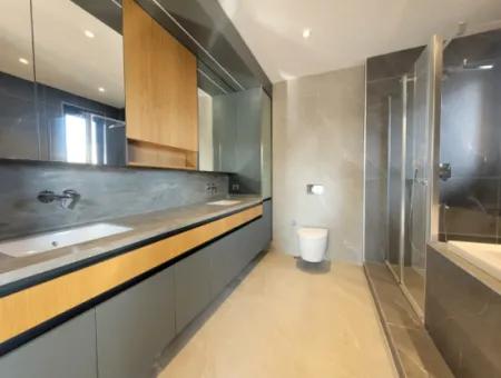 Luxus-Doppelhaus Zum Verkauf Auf Einem 730 M² Großen Grundstück In İncek 4+2 İncek Mahallesi, Gölbaşı, Ankara, Türkei