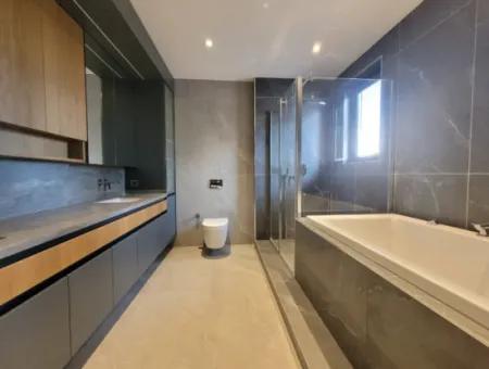 Luxus-Doppelhaus Zum Verkauf Auf Einem 730 M² Großen Grundstück In İncek 4+2 İncek Mahallesi, Gölbaşı, Ankara, Türkei