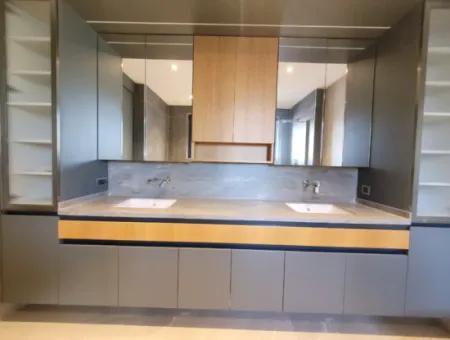 Luxus-Doppelhaus Zum Verkauf Auf Einem 730 M² Großen Grundstück In İncek 4+2 İncek Mahallesi, Gölbaşı, Ankara, Türkei