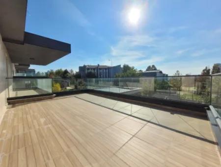 Luxus-Doppelhaus Zum Verkauf Auf Einem 730 M² Großen Grundstück In İncek 4+2 İncek Mahallesi, Gölbaşı, Ankara, Türkei