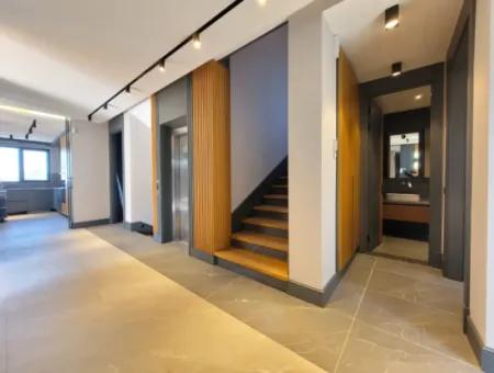 Luxus-Doppelhaus Zum Verkauf Auf Einem 730 M² Großen Grundstück In İncek 4+2 İncek Mahallesi, Gölbaşı, Ankara, Türkei