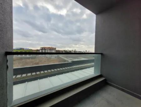 3+1 110 M² Wohnung Im 21. Stock Mit Blick Auf Den Boulevard Zum Verkauf Im Loft-Komplex Beytepe İncek Bulvar