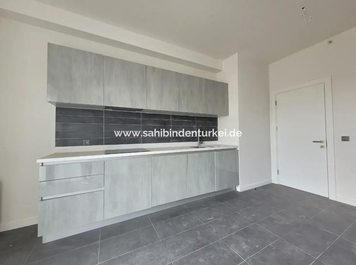 110 M2 2+1 3St Floor Tenantless Apartment For Sale In Beytepe İncek Bulvar Loft Complex