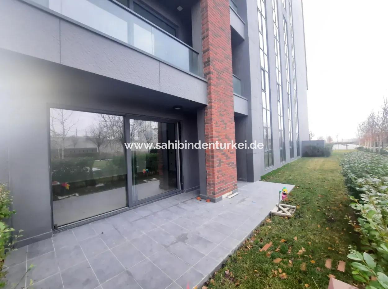 110 M2 2+1 Villa For Sale In Beytepe İncek Bulvar Loft Site Garden Floor Tenantless Apartment