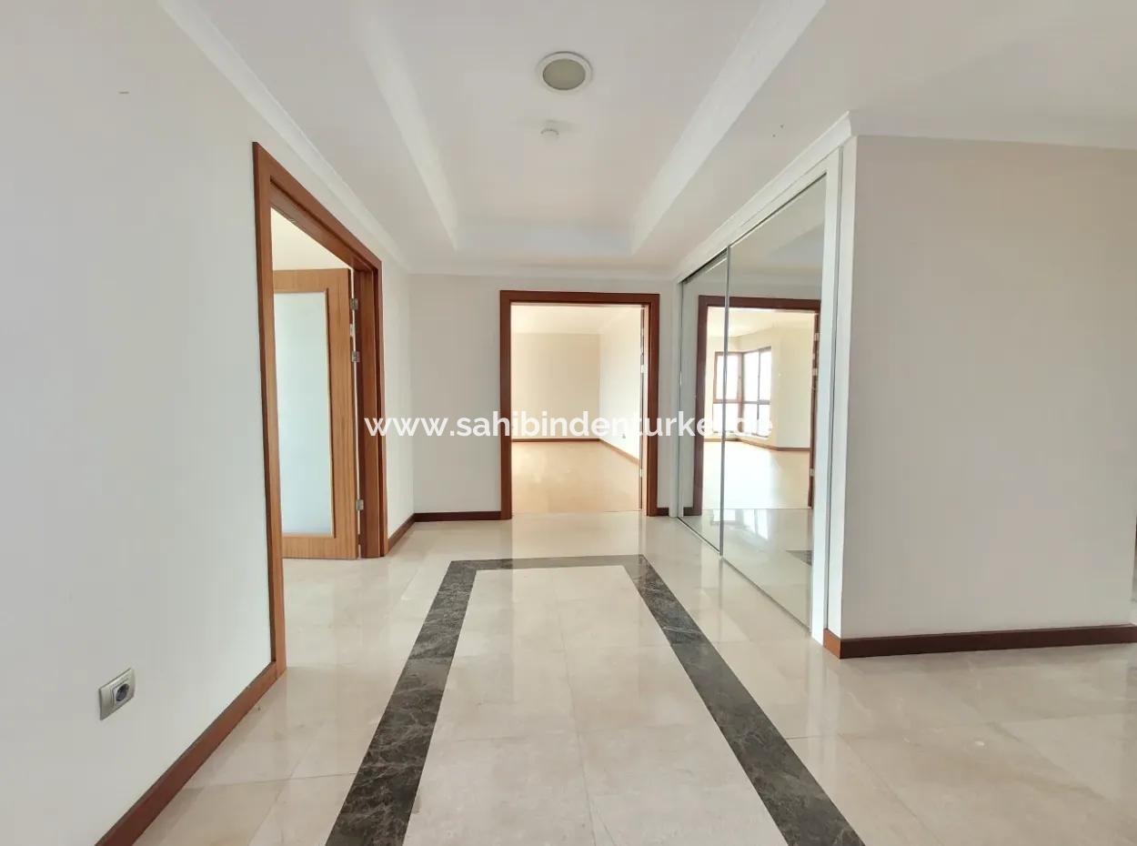 4+1 207 M² Lake View Apartment For Sale In Vacant İncek Nata