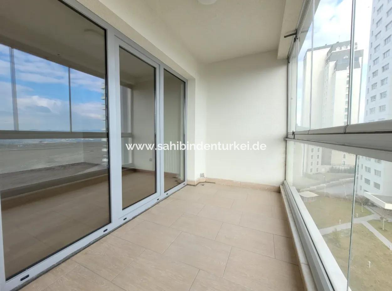 4+1 207 M² Lake View Apartment For Sale In Vacant İncek Nata