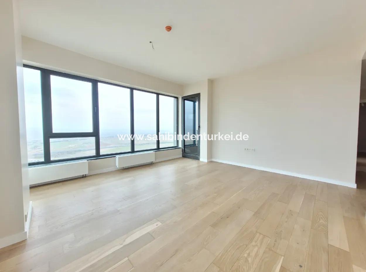 İncek Loft For Sale 2+1 85 M² 22Nd Floor Mogan Facade Apartment