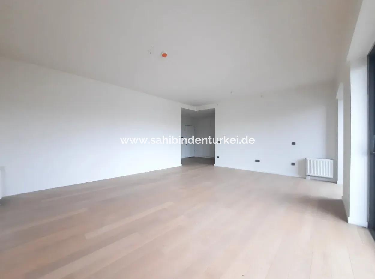 110 M2 2+1 1St Floor Tenantless Apartment For Sale In Beytepe İncek Bulvar Loft Complex