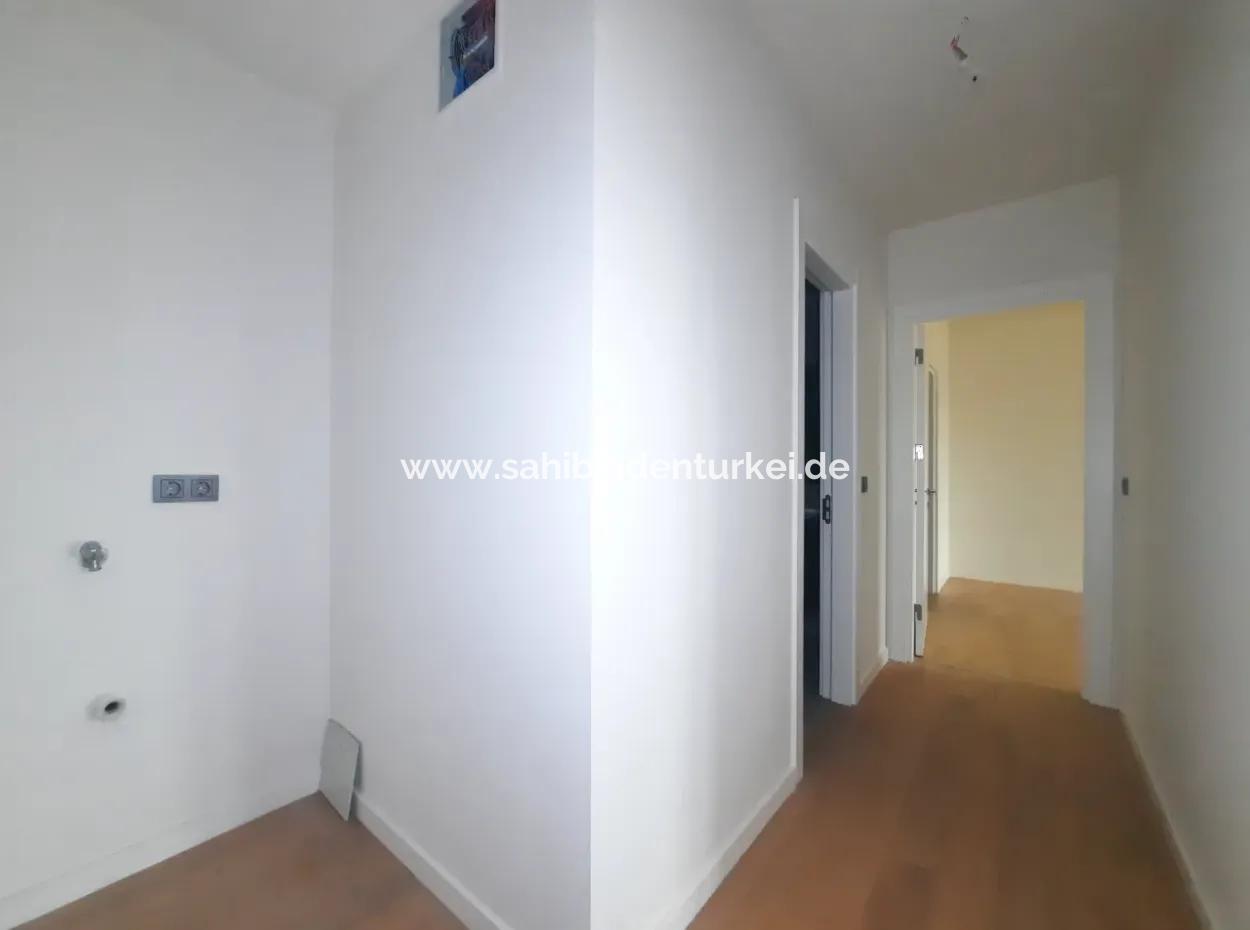 110 M2 2+1 1St Floor Tenantless Apartment For Sale In Beytepe İncek Bulvar Loft Complex
