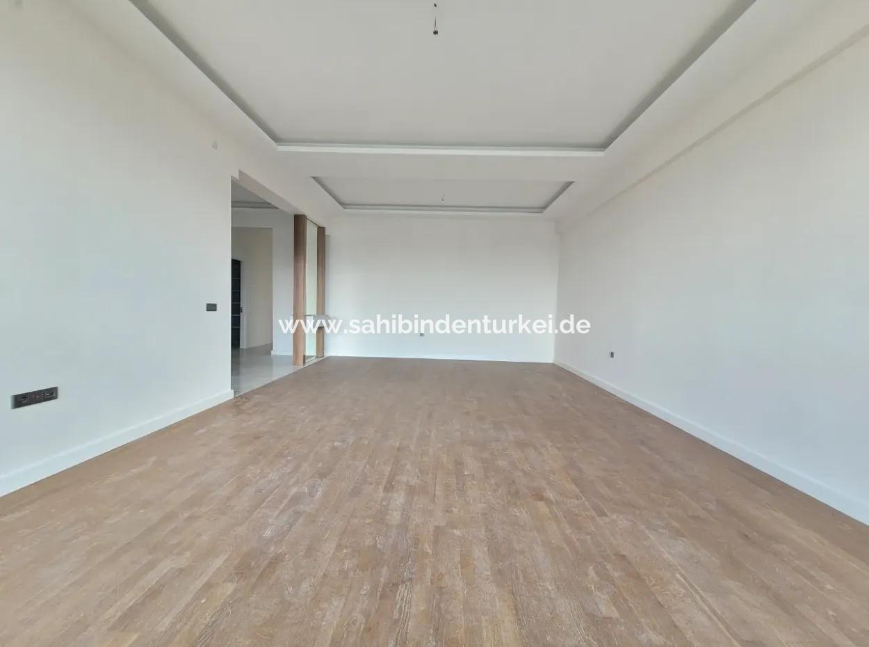 Ankara Çayyolu Alacaatli Horizontal Architecture For Sale 4+1