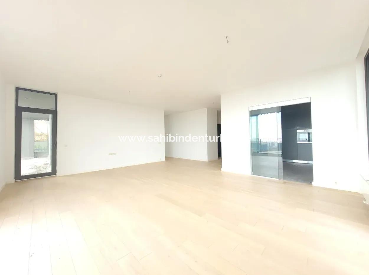 Empty İncek Loft For Sale Terrace 4+1 Mogan View 146 M² 1St Floor Apartment