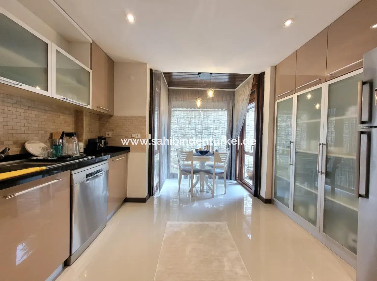 340 M² Panoramic View Fully Detached Duplex Villa For Sale