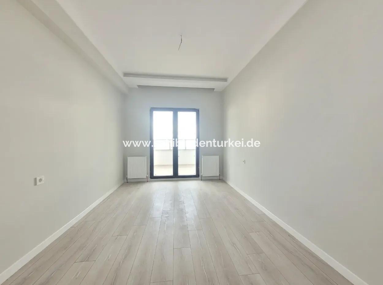 Suitable For Citizenship Luxury 200 M² Apartment For Sale On An Intermediate Floor With Park View In Bahçelievler Neighborhood, Gölbaşı, Ankara,