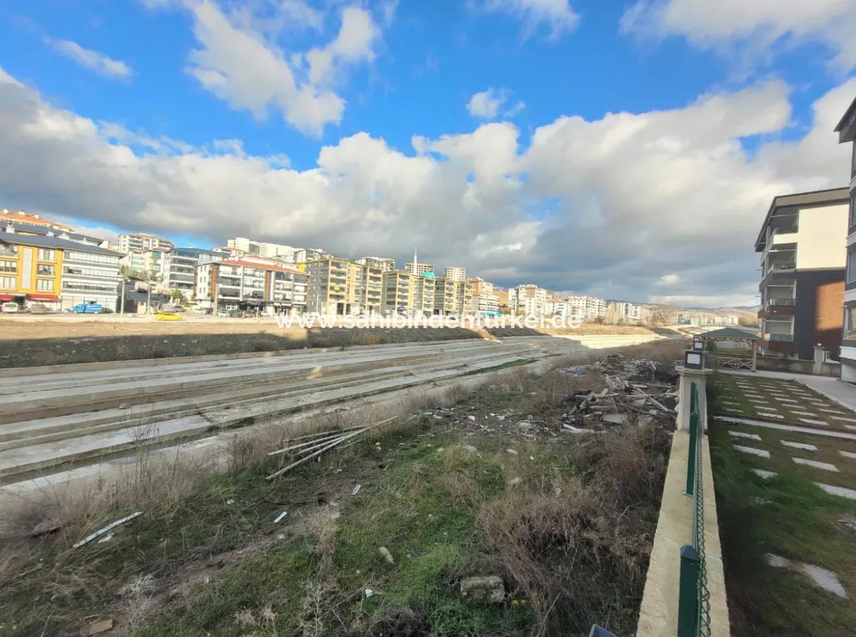 Suitable For Citizenship Luxury 200 M² Apartment For Sale On An Intermediate Floor With Park View In Bahçelievler Neighborhood, Gölbaşı, Ankara,