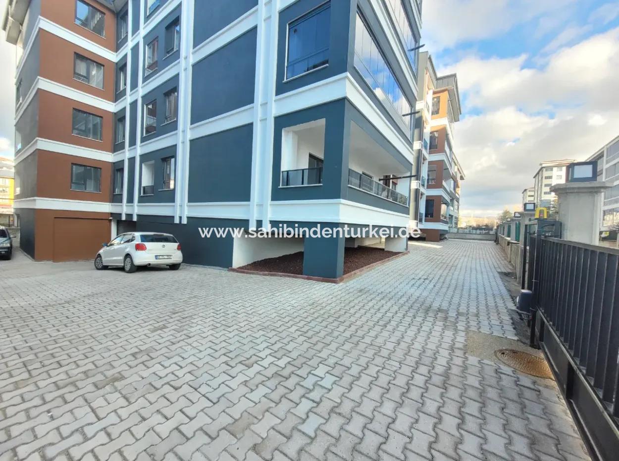 Suitable For Citizenship Luxury 200 M² Apartment For Sale On An Intermediate Floor With Park View In Bahçelievler Neighborhood, Gölbaşı, Ankara,