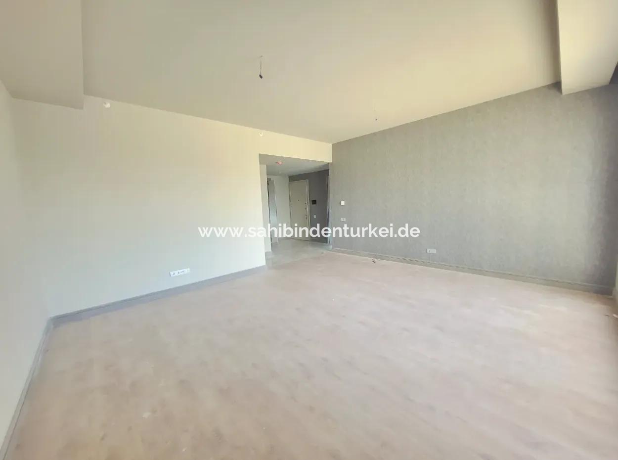 Zero City İncek For Sale 3+1 Landscape View 124 M2 3Rd Floor Flat Hacılar Neighborhood Gölbaşı Ankara