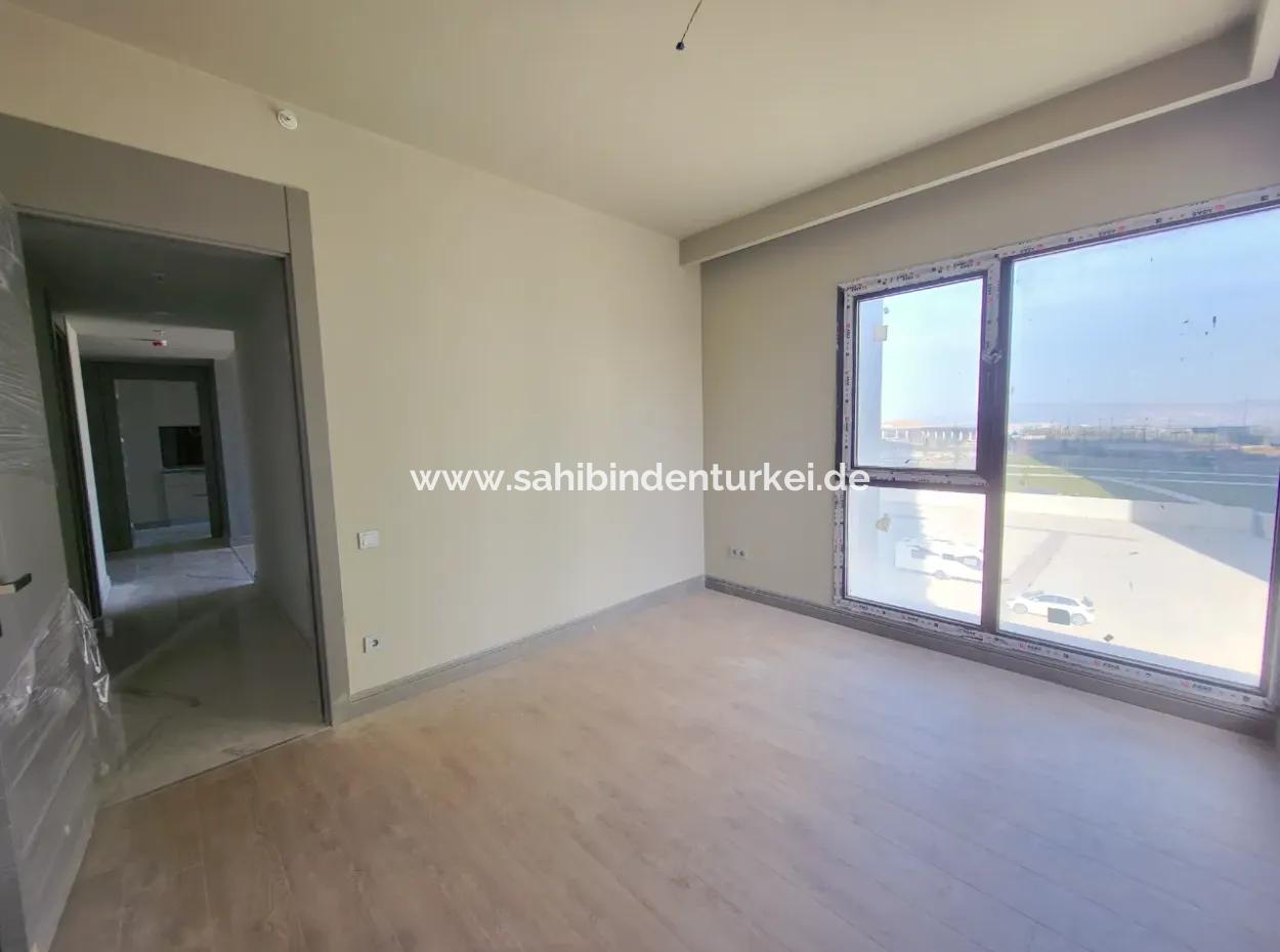 Zero City İncek For Sale 3+1 Landscape View 124 M2 3Rd Floor Flat Hacılar Neighborhood Gölbaşı Ankara