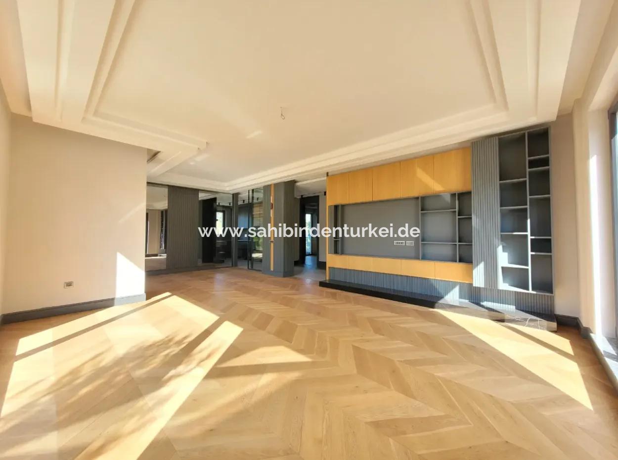 Luxury Duplex Villa For Sale On 730 M² Plot In İncek 4+2 İncek Mahallesi Gölbaşı Ankara Turkey