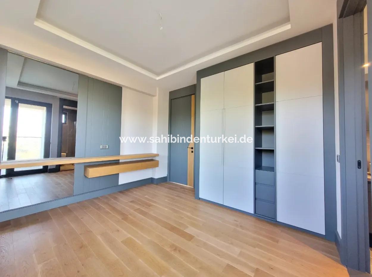 Luxury Duplex Villa For Sale On 730 M² Plot In İncek 4+2 İncek Mahallesi Gölbaşı Ankara Turkey