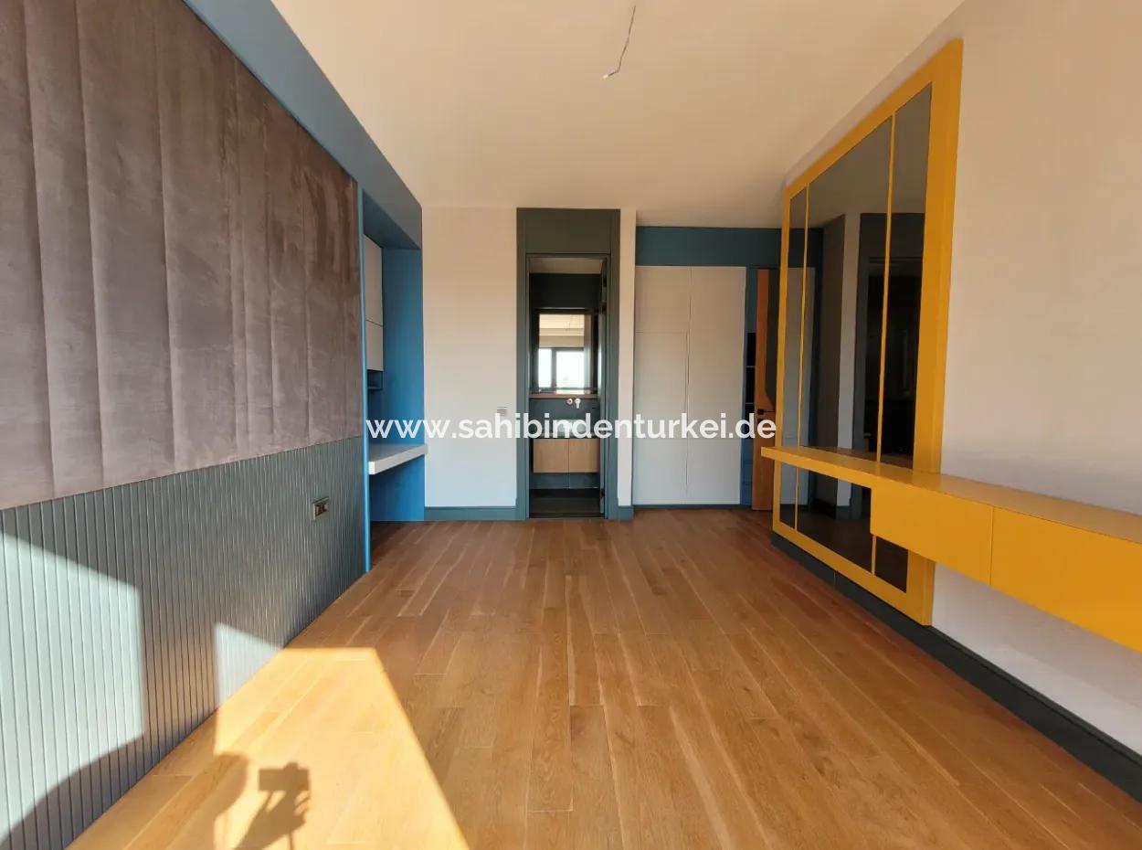 Luxury Duplex Villa For Sale On 730 M² Plot In İncek 4+2 İncek Mahallesi Gölbaşı Ankara Turkey