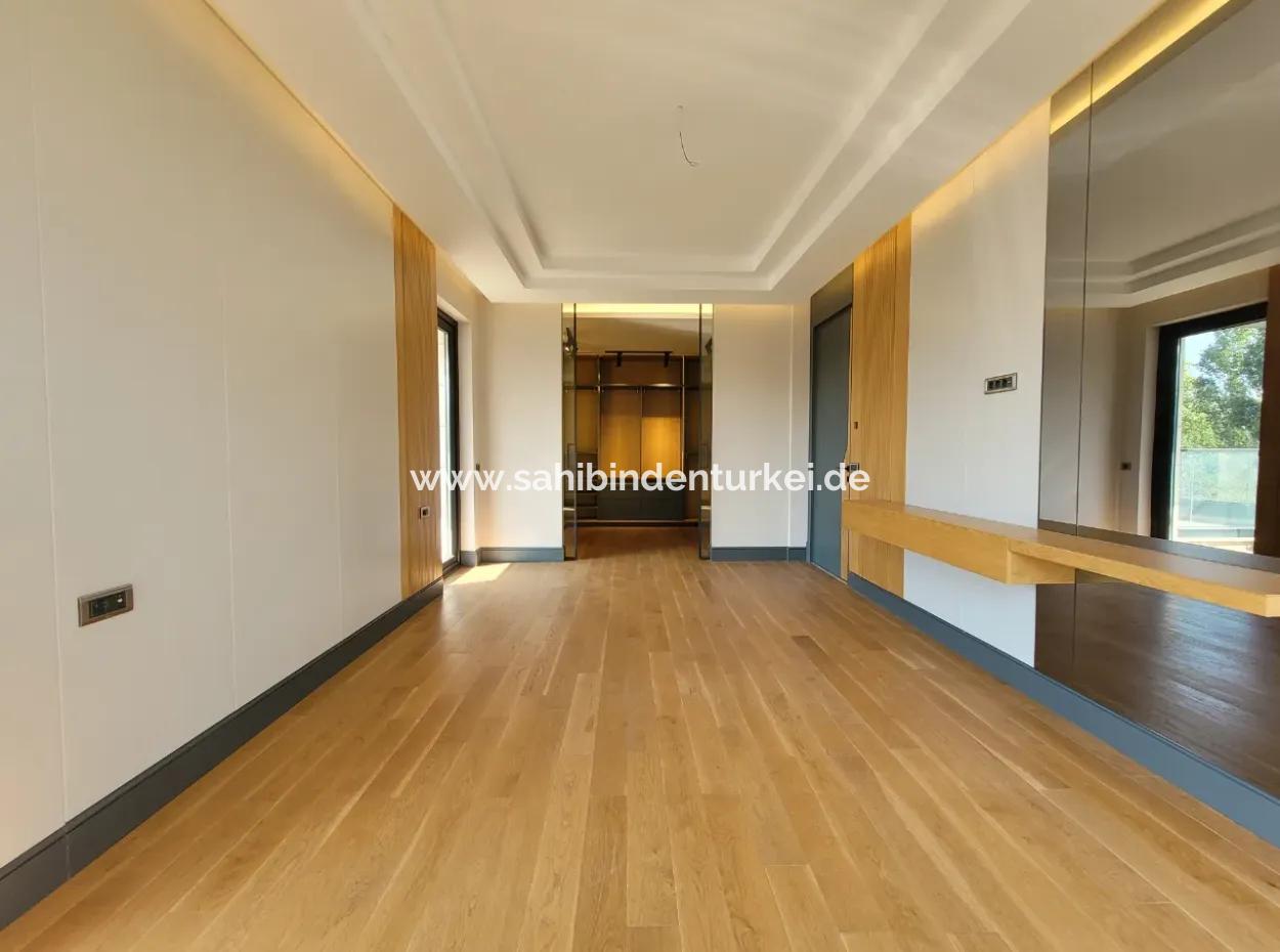Luxury Duplex Villa For Sale On 730 M² Plot In İncek 4+2 İncek Mahallesi Gölbaşı Ankara Turkey